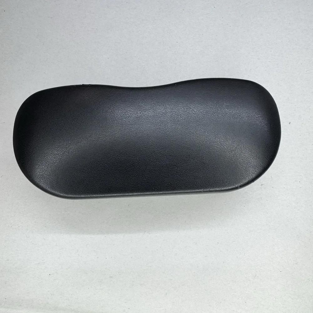 Ray-Ban New Authentic Black Hard Clamshell Eyeglasses / Sunglasses Case